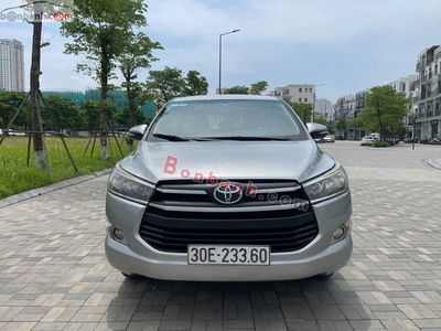 Xe Toyota Innova 2.0E 2016