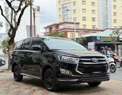 INNOVA VENTURER 2020 - 119.000 km- Xe đẹp 1 chủ
