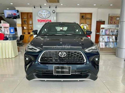 🌹TOYOTA YARIS CROSS HYBRID💰GIAO NGAY💥LS 4,99%/ năm
