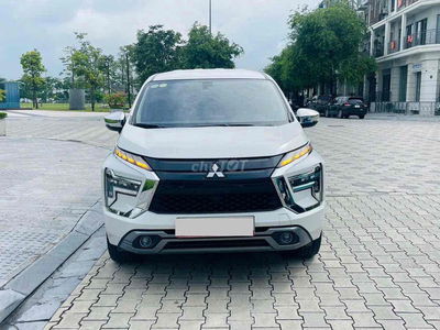 Mitsubishi Xpander 2024 Premium 1.5 AT - 20000 km