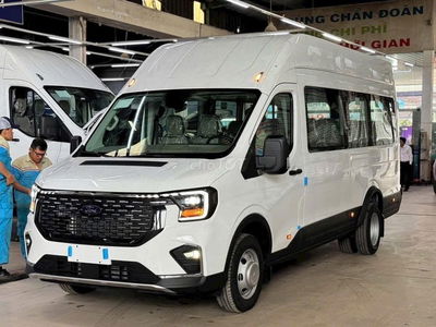 Ford Transit - Ưu Đãi Cao xx Triệu, Tặng combo pk