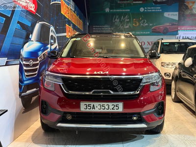Xe Kia Seltos Luxury 1.4 AT 2022