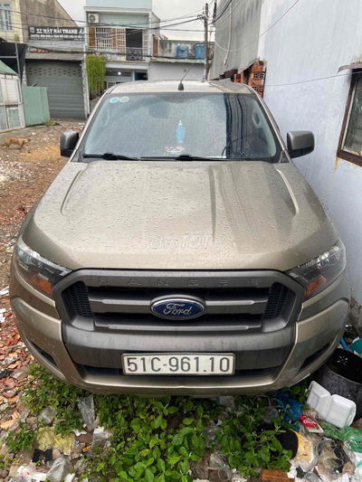 Ford Ranger 2017 XLS 2.2 4x2 AT nguyên bản toàn xe