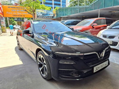 Xe VinFast Lux A 2.0 Nâng cao 2022