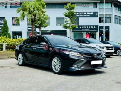 Xe Toyota Camry 2.5Q 2019