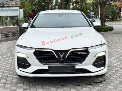 Xe VinFast Lux A 2.0 2.0 AT 2019