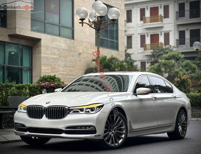 Xe BMW 7 Series 730Li 2016