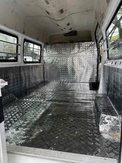 Ford Transit 2013 2.4L - 200000 km
