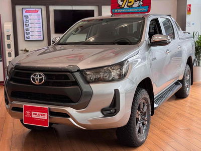 Bán tải 1 cầu Toyota Hilux 2020 dầu tự động xe zin