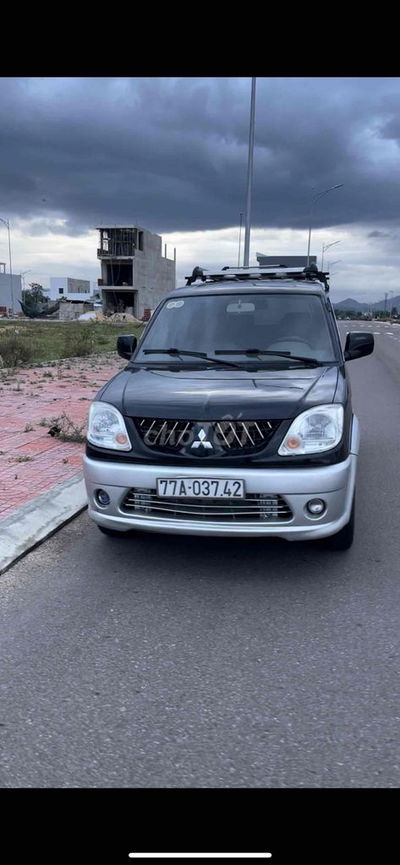 Mitsubishi Jolie 2004 MT xe đẹp suất sắc