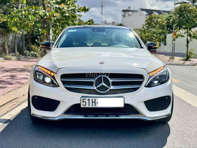Bán Merccedes C250AMG Trắng Nội Thất Kem
