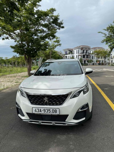 Peugeot 3008 2018 1.6L Turbo - 9 km