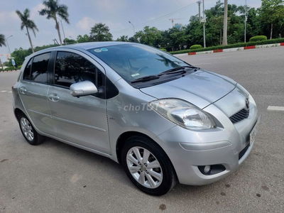 Toyota yaris 1.5 G 2012