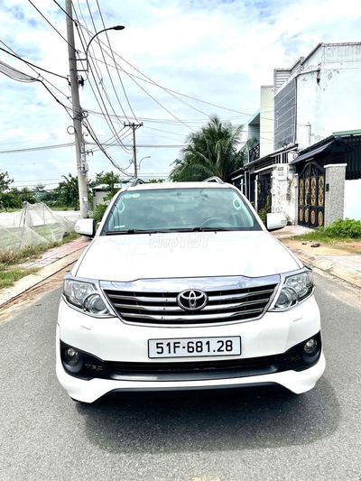 BÁN FOTUNER PHIEN BẢN TRD TỰ ĐỘNG , XĂNG , 2 CẦU