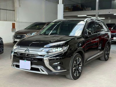 Mitsubishi outlander 2.0 premium