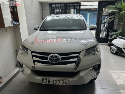 Xe Toyota Fortuner 2.4G 4x2 AT 2020