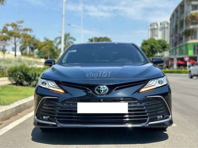 TOYOTA CAMRY 2.5Q 18000 km