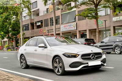 Xe Mercedes Benz C class C200 Avantgarde Plus 2021