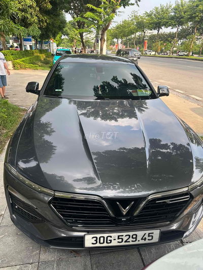 VinFast Lux A2.0 2019 Plus 2.0 AT - 65000 km
