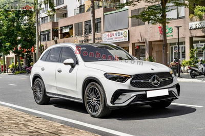 Xe Mercedes Benz GLC 300 4Matic 2024