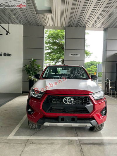 Toyota Hilux 2.4L 4x2 AT 2025