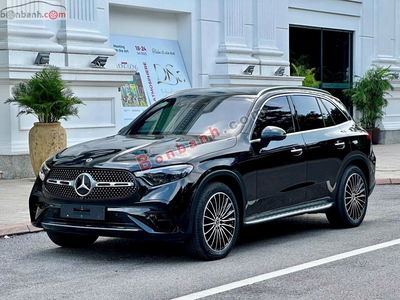 Xe Mercedes Benz GLC 300 4Matic 2023