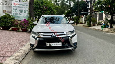 Xe Mitsubishi Outlander 2.0 CVT Premium 2019