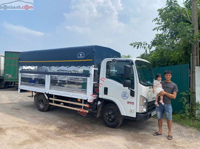 Xe Isuzu QKR QMR77HE5 Thùng Bạt 2025