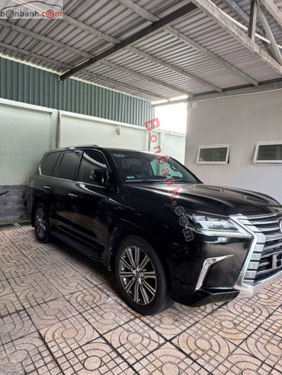 Xe Lexus LX 570 2016