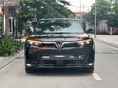Xe VinFast VF9 Plus 2024