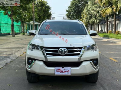 Xe Toyota Fortuner 2.7V 4x2 AT 2020