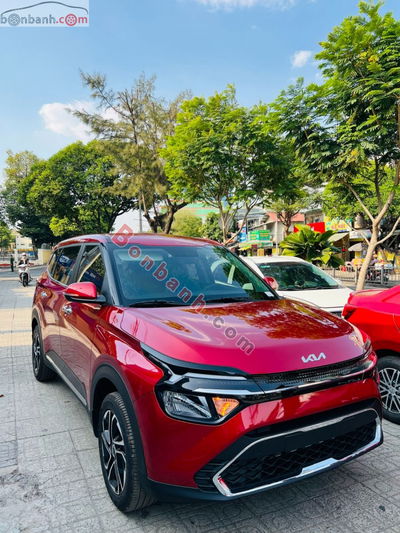 Xe Kia Carens 1.5G IVT 2024