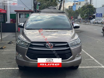 Xe Toyota Innova 2.0E 2018