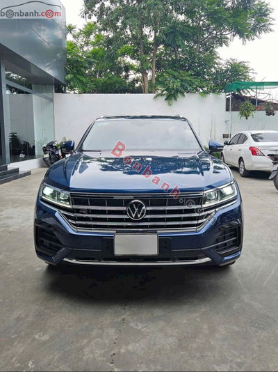 Xe Volkswagen Touareg Luxury 2.0 TSI 2023