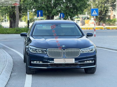 Xe BMW 7 Series 730Li 2018