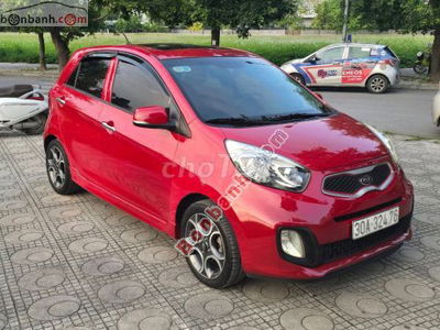 Kia Morning Sports nhập khẩu màu đỏ 2011