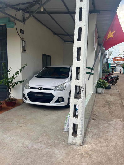 Hyundai Grand i10 2016 Grand 1.0 MT Base - 117000