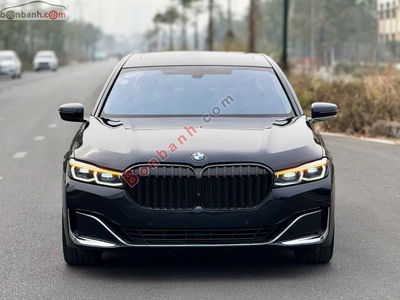 Xe BMW 7 Series 730Li 2020