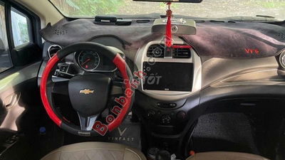 Chevrolet Spark Duo Van 1.2 MT 2018 - màu trắng