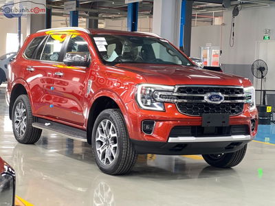 Xe Ford Everest Titanium Plus 2.0L 4x4 AT 2025