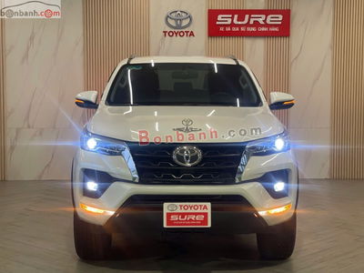 Xe Toyota Fortuner 2.4L 4x2 AT 2022