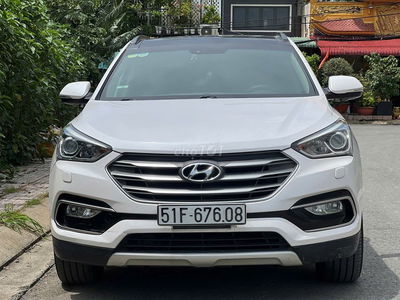 Hyundai SantaFe 2016 - 95000 km một chủ từ rất đẹp