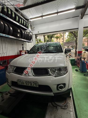 Mitsubishi Pajero Sport G 4x2 AT 2013