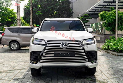Xe Lexus LX 600 Urban 2025