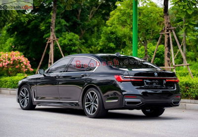 Xe BMW 7 Series 730Li M Sport 2020