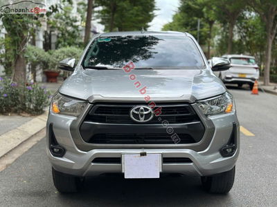Xe Toyota Hilux 2.4L 4x2 AT 2021