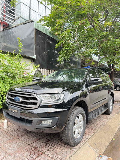 Ford Everest 2018 - Hỗ trợ vay 70%