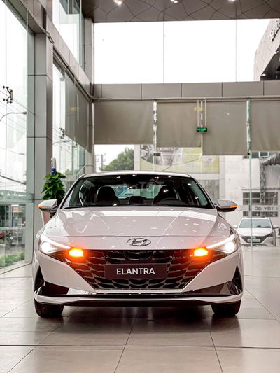 Hyundai Elantra 1.6AT Đặc Biệt – 140tr Nhận xe