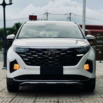 HYUNDAI CUSTIN 1.5 AT 2025