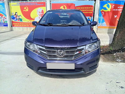 Honda City 2013 số sàn màu xanh xe nhà